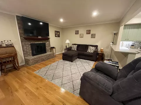 2425 Glenview Dr, Columbus, IN 47203 photo 10