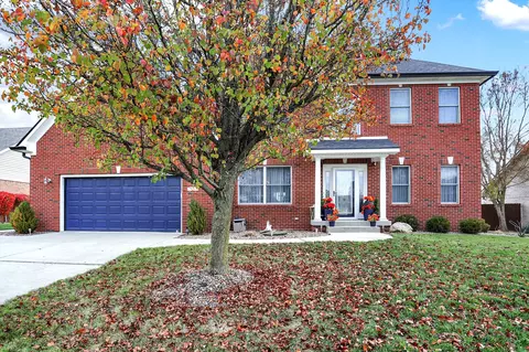 75 Decourcy Ln, Franklin, IN 46131