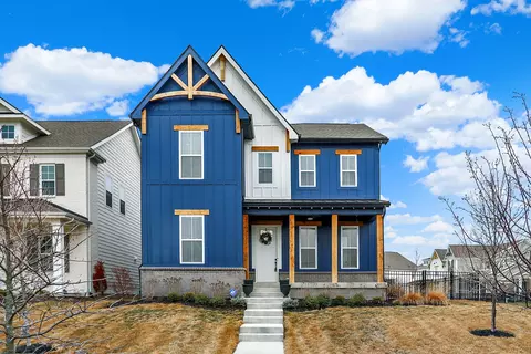 15285 Fairlands Dr, Westfield, IN 46074