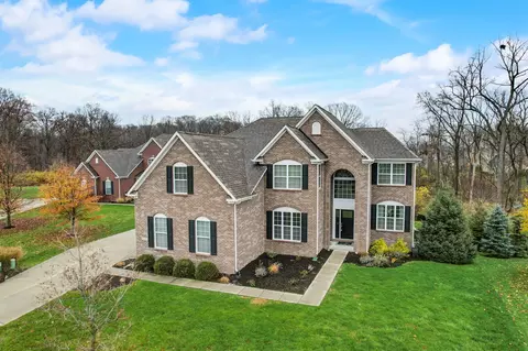 6615 Haddix Woods Ct, Indianapolis, IN 46236