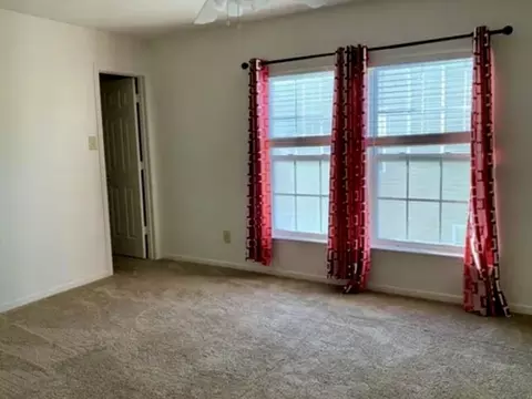 1398 Fortner Dr, Indianapolis, IN 46231