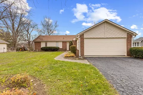 864 W 146th St, Carmel, IN 46032