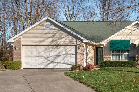 1029 Ebony Cir, Franklin, IN 46131