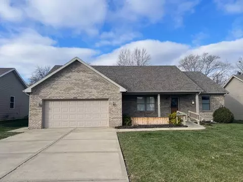 263 N Center Ln, Crawfordsville, IN 47933