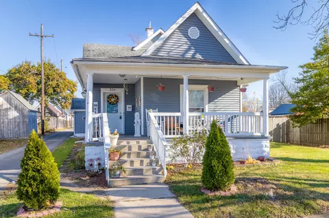 31 N Hinman St, Columbus, IN 47201