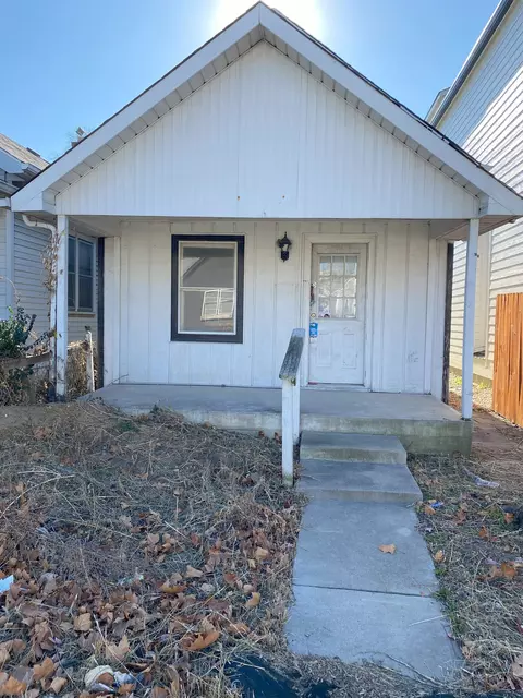 223 Sanders St, Indianapolis, IN 46225