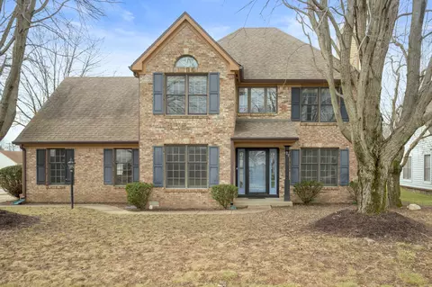 25 Park Ct, Pendleton, IN 46064