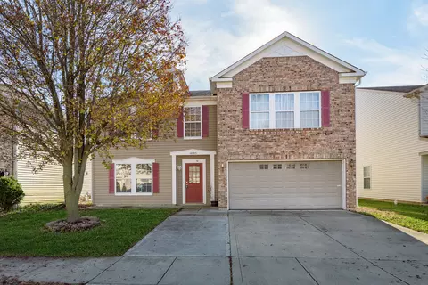 10883 Cyrus Dr, Indianapolis, IN 46231
