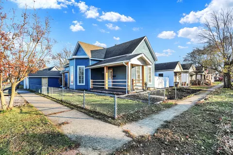 703 14th St, Columbus, IN 47201 photo 2