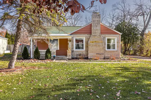 1121 Edgewood Dr, Indianapolis, IN 46219