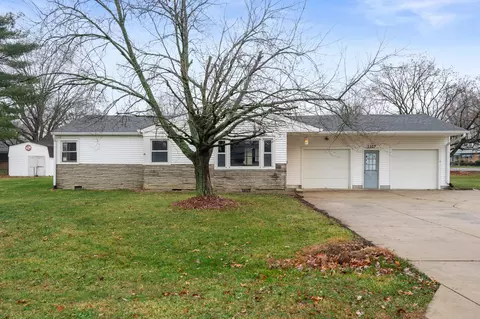 1107 Emerson Dr, Anderson, IN 46011