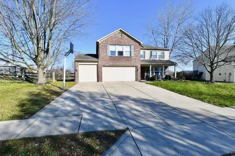 14972 Drayton Dr, Noblesville, IN 46062