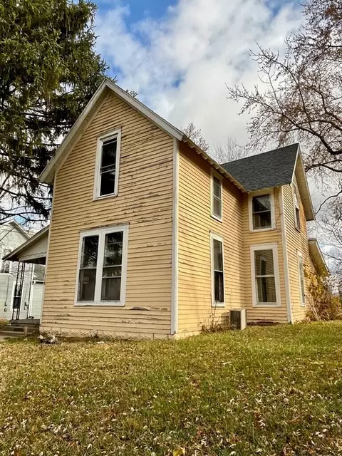 318 S 17th St, New Castle, IN 47362