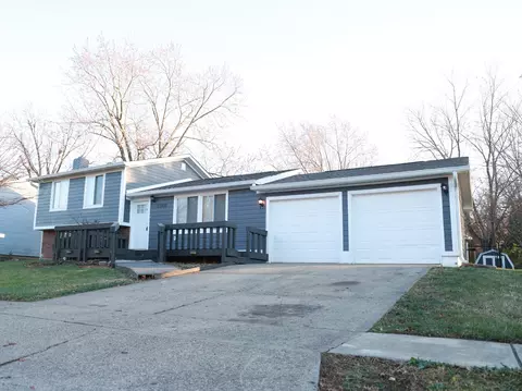 10305 Starhaven Ct, Indianapolis, IN 46229