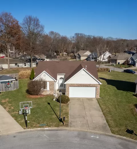 1751 Apple Tree Ct, Terre Haute, IN 47803