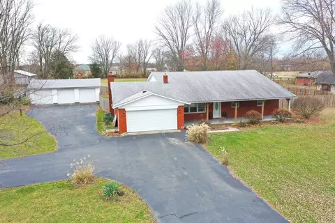 4963 W Smokey Row Rd, Greenwood, IN 46143