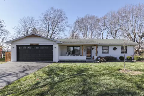 84 S Dawn Dr, Franklin, IN 46131