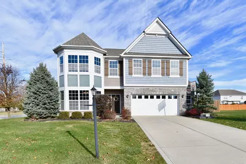 8036 Kilborn Way, Avon, IN 46123