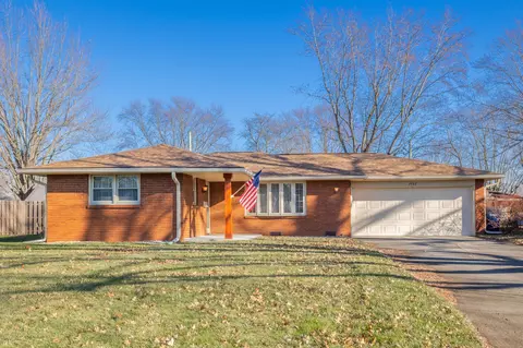 2907 E 7th St, Anderson, IN 46012