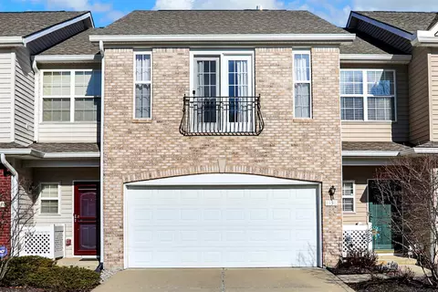 8338 Berrybush Ln, Indianapolis, IN 46234