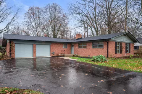 7611 Mohawk Ln, Indianapolis, IN 46260