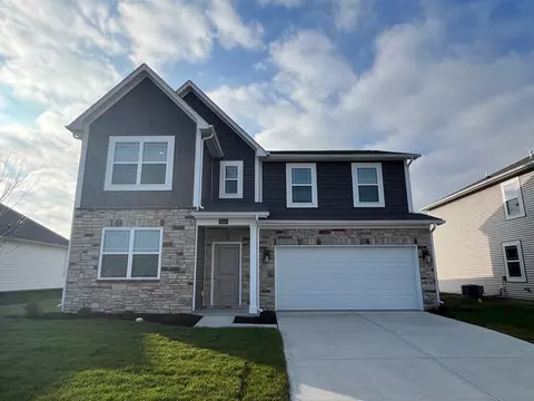2335 Larkspur Ln, Shelbyville, IN 46176