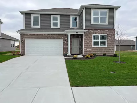 122 Hunters Ridge Dr, Danville, IN 46122