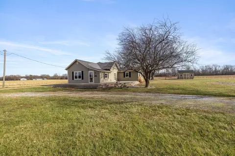 8744 N 400 E, Rushville, IN 46173