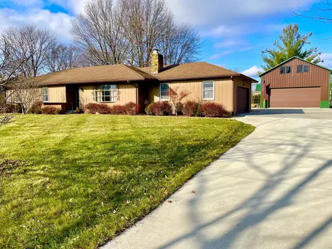4886 E County Road 400 S, Plainfield, IN 46168