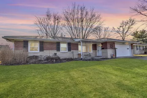 1039 E Logan St, Brownsburg, IN 46112