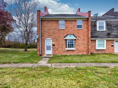 6314 Commons Dr, Indianapolis, IN 46254