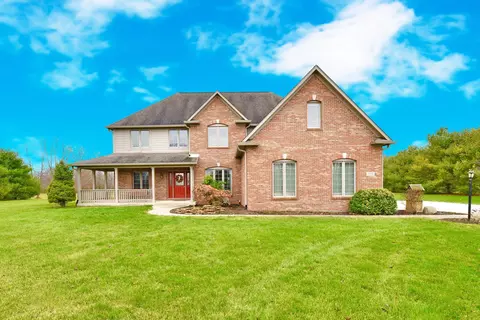 1025 Bear Cub Dr, Cicero, IN 46034