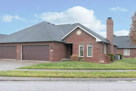 206 Andrews Boulevard East Dr, Plainfield, IN 46168 photo 2