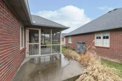 206 Andrews Boulevard East Dr, Plainfield, IN 46168 photo 23