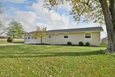 5304 Patterson Ln, Anderson, IN 46017