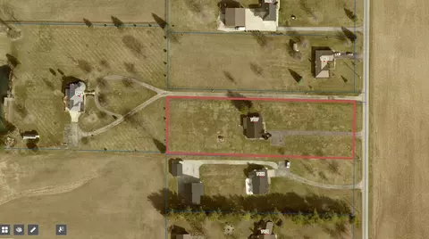View/Area - 7117 S 600 W, Pendleton, IN 46064 photo 1 of 7