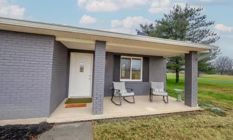 Exterior - 7117 S 600 W, Pendleton, IN 46064 photo 3 of 11