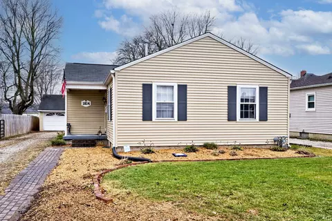 1814 Macarthur Ln, Indianapolis, IN 46224