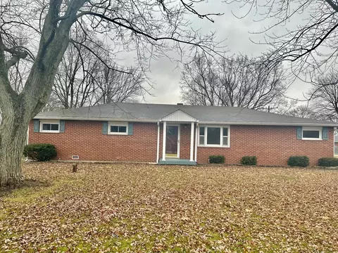 262 E 600 Rd N, Alexandria, IN 46001