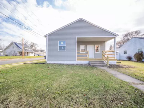 135 E Vineyard St, Anderson, IN 46012