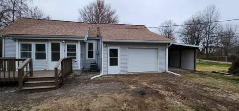 117 W Jackson St, Veedersburg, IN 47987