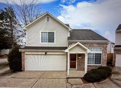 687 Mountain Pine Dr, Greenwood, IN 46143