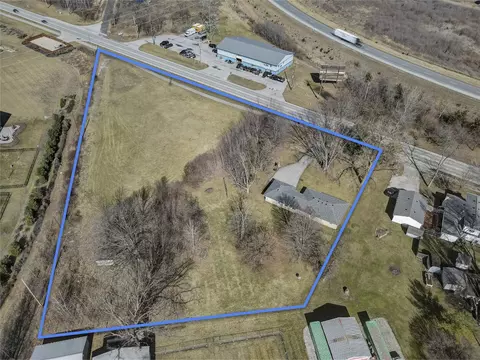 7330 S Indianapolis Rd, Whitestown, IN 46075