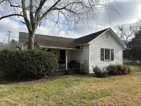 1900 S 27th St, Terre Haute, IN 47803