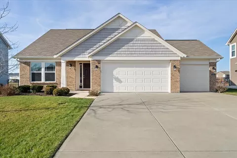 6222 Woodside Ct N, Mccordsville, IN 46055