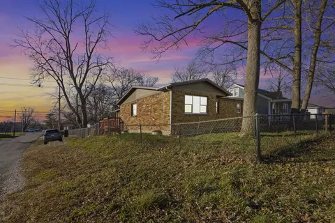 202 N 4th Ave, Beech Grove, IN 46107