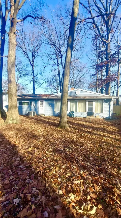 405 N Shellbark Rd, Muncie, IN 47304 photo 6