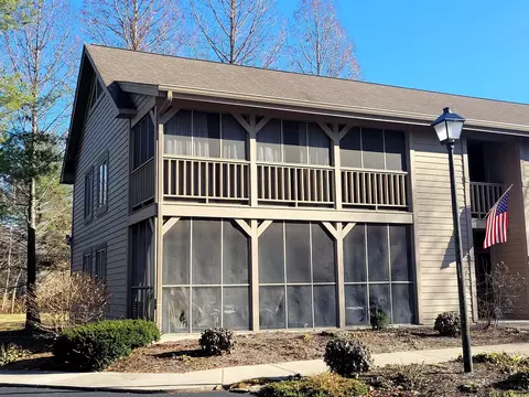 280 W Main St # B-7, Nashville, IN 47448