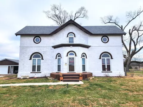 207 N Centerline Rd, Franklin, IN 46131