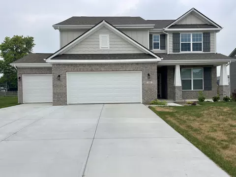 482 Cayuga Dr, Pendleton, IN 46064 photo 2